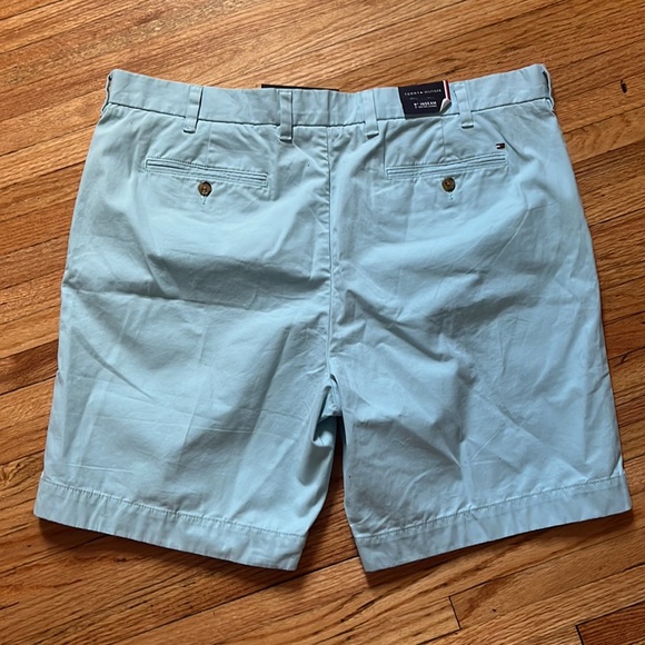 Tommy Hilfiger Shorts / 40W / New / Blue - Picture 6 of 9